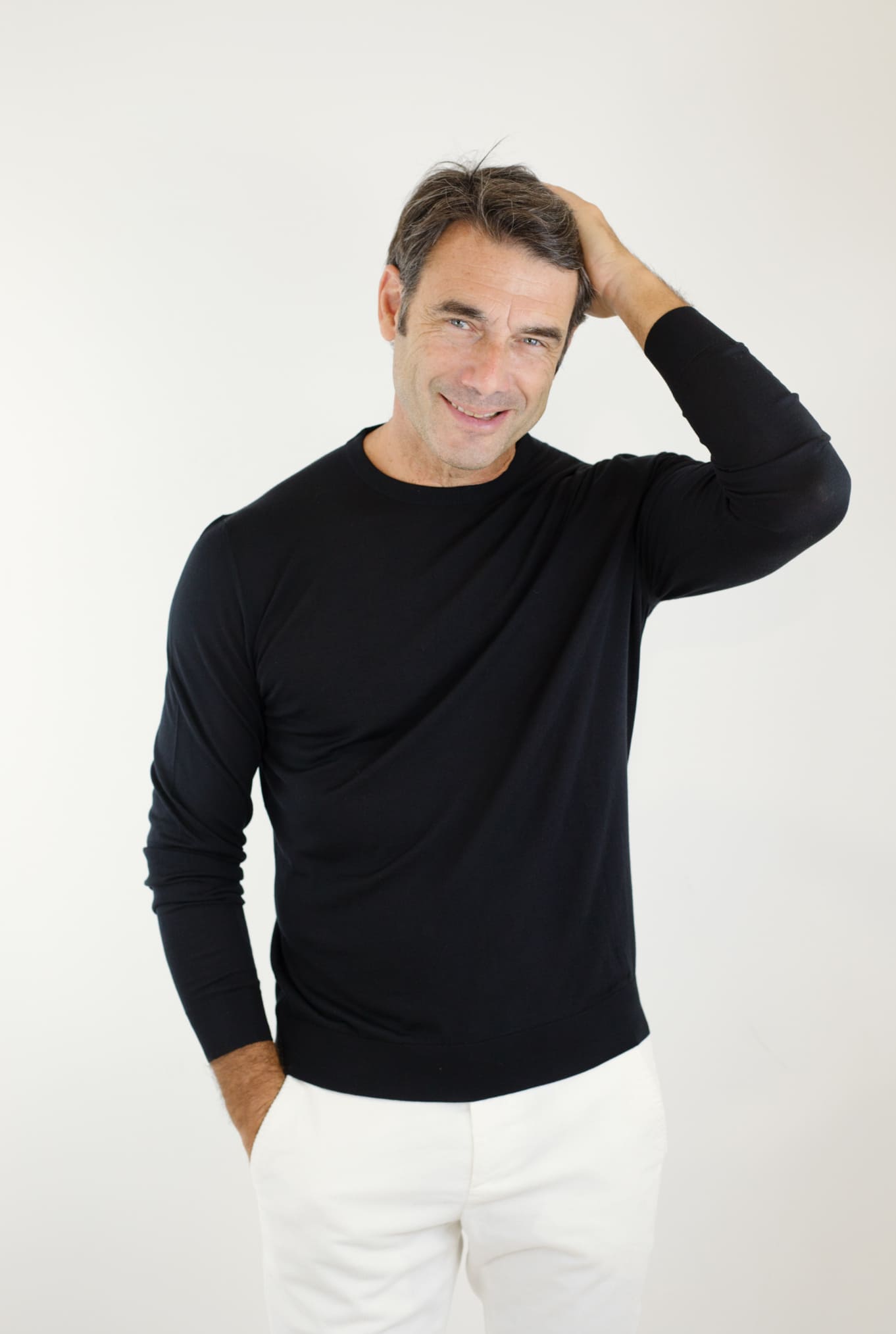 KITON Maglia GIrocollo Lana 14 Micron Nero