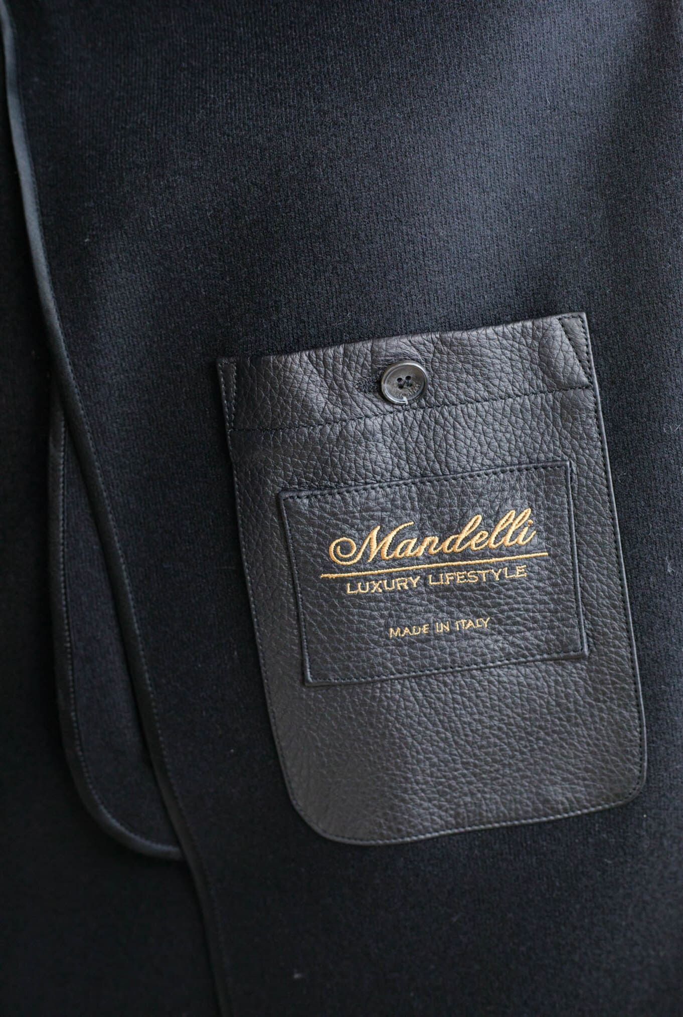 MANDELLI Cappotto in Cashmere Cappuccio Staccabile Nero