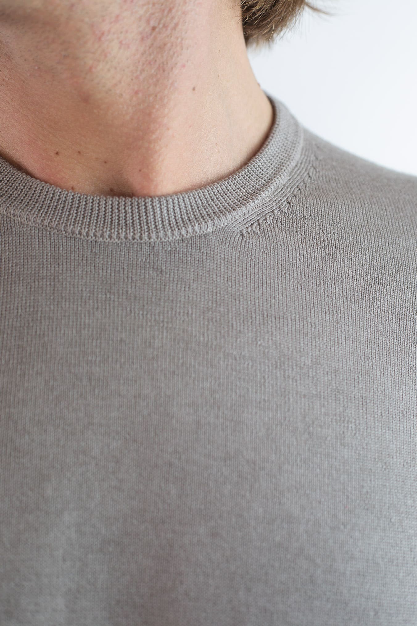 DRUMOHR Maglia Girocollo Lana Merinos Extrafine Taupe
