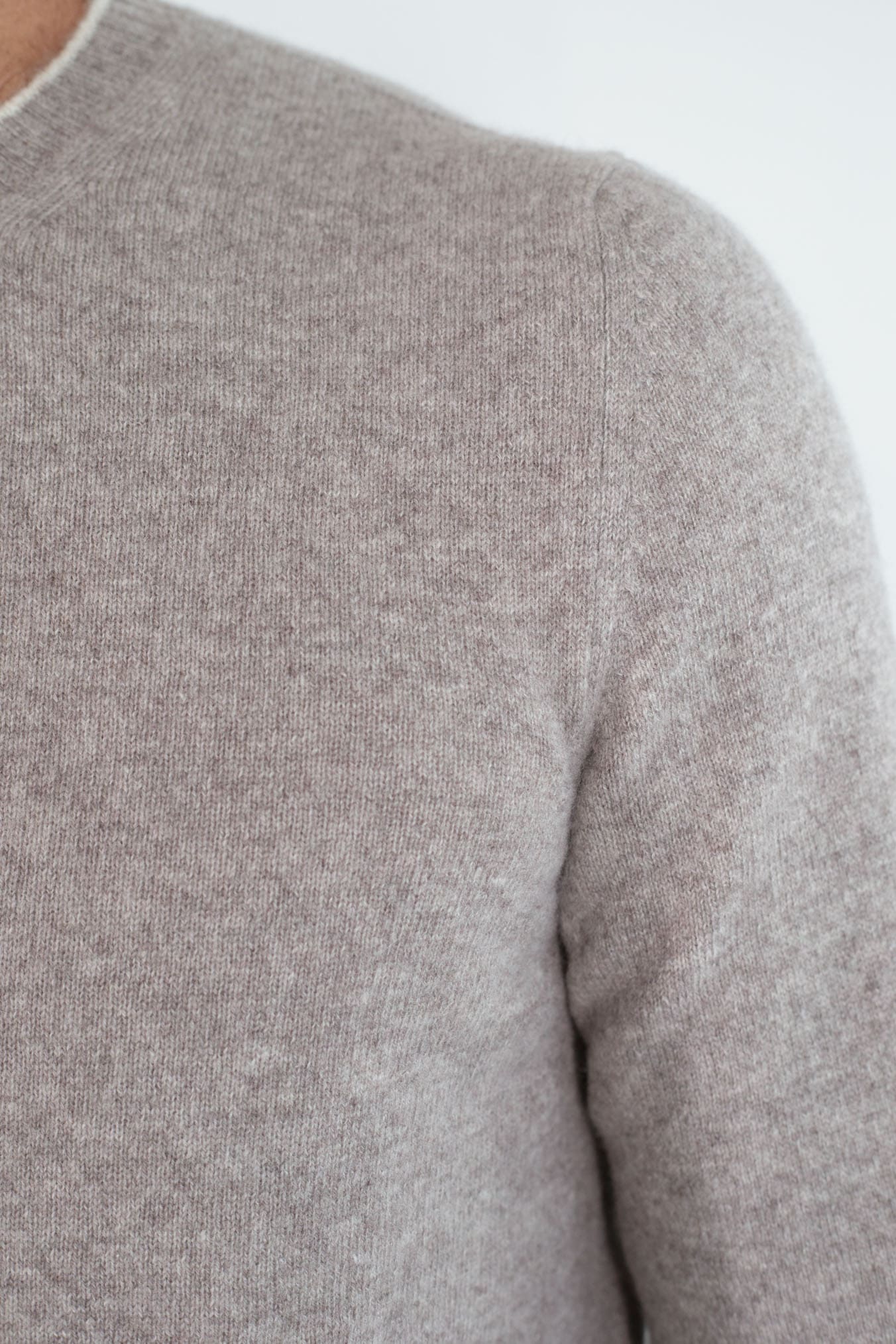 FEDELI Maglia Girocollo Cashmere Persia "Argentina" Beige