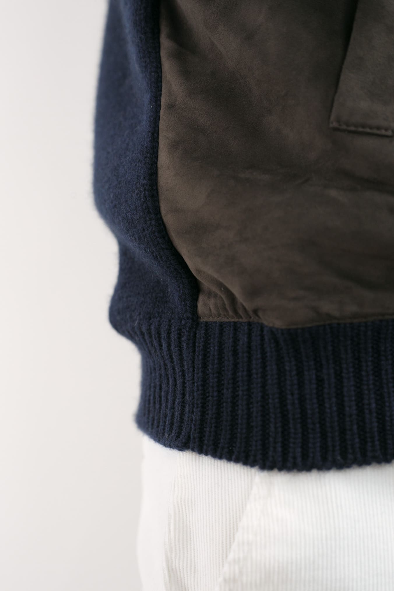FEDELI Gilet Cashmere e Suede Testa di Moro/Blu