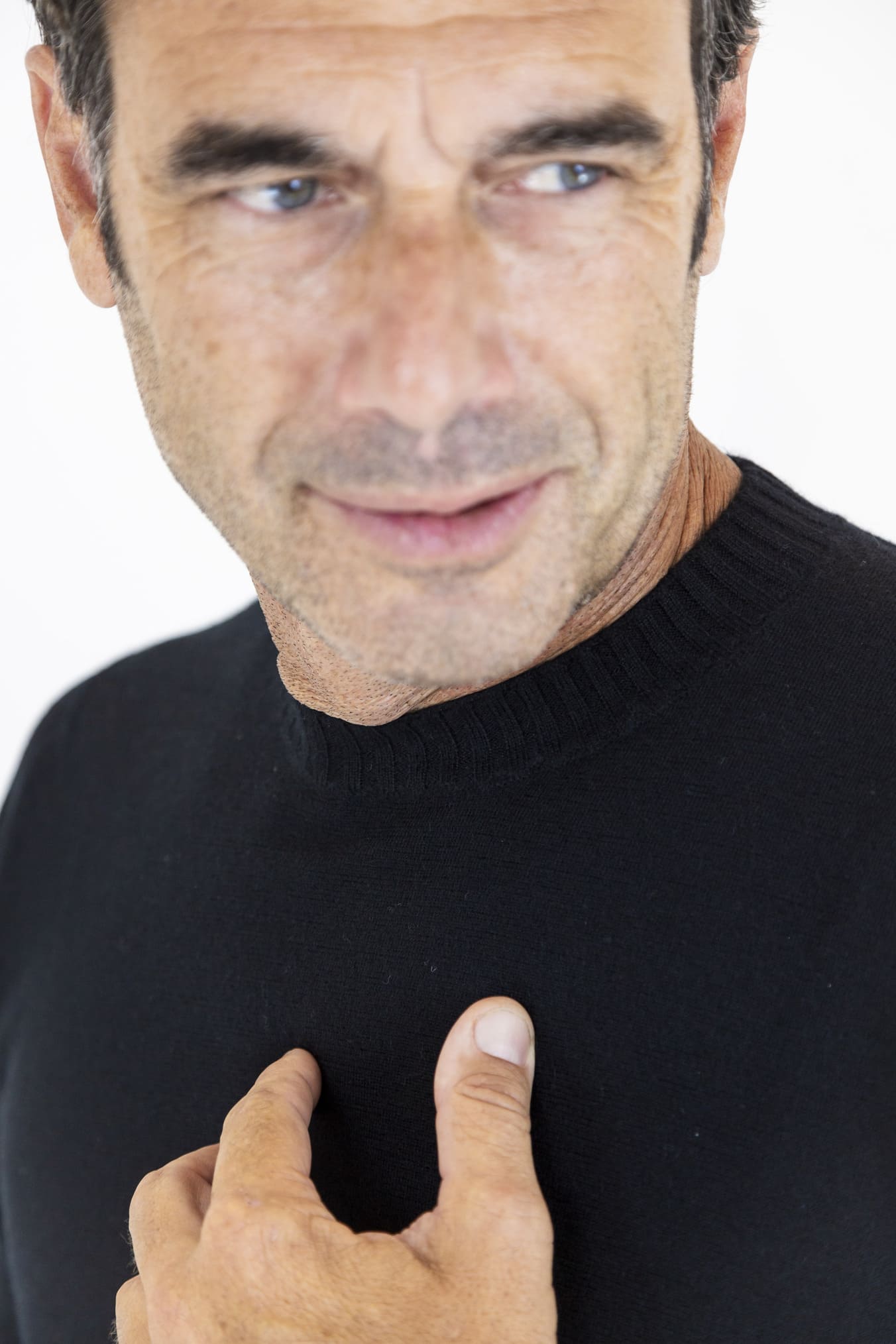 FIORONI Girocollo Cashmere Duvet Nero