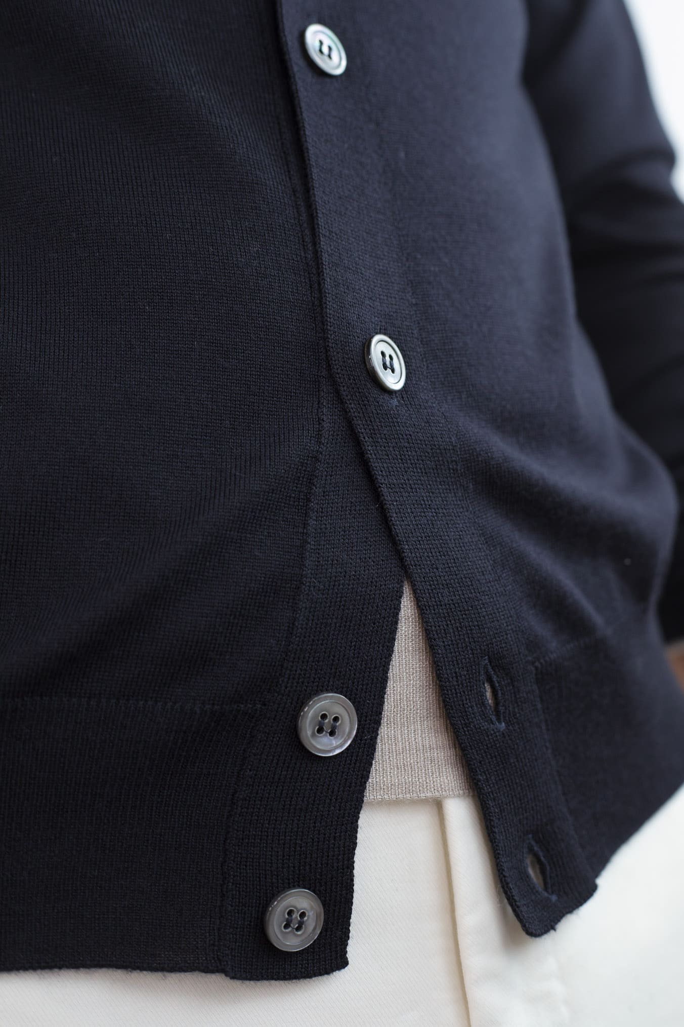 GUARINO Cardigan Lana Extrafine Blu Scuro