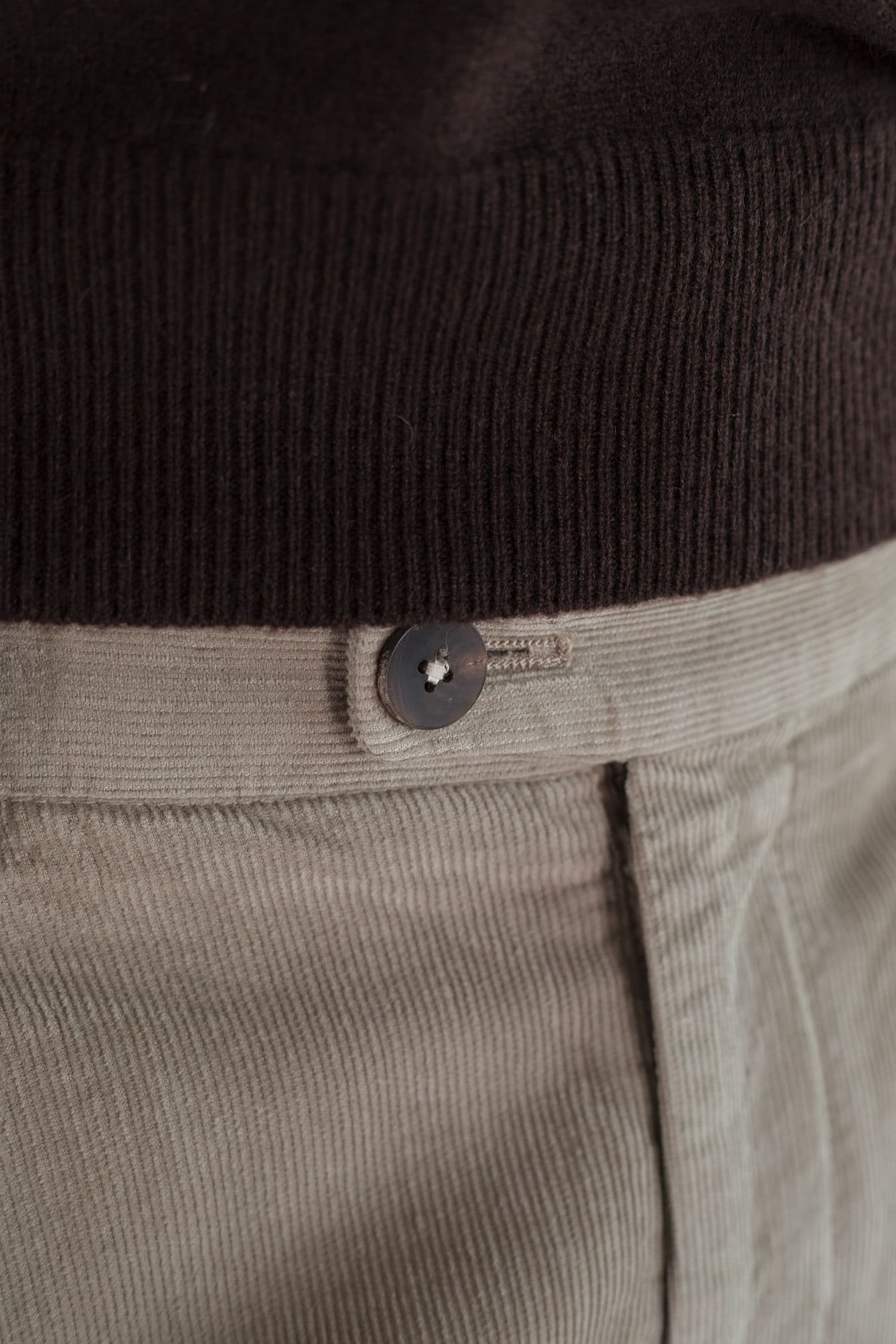 GUARINO Pantaloni Velluto Millerighe Taupe