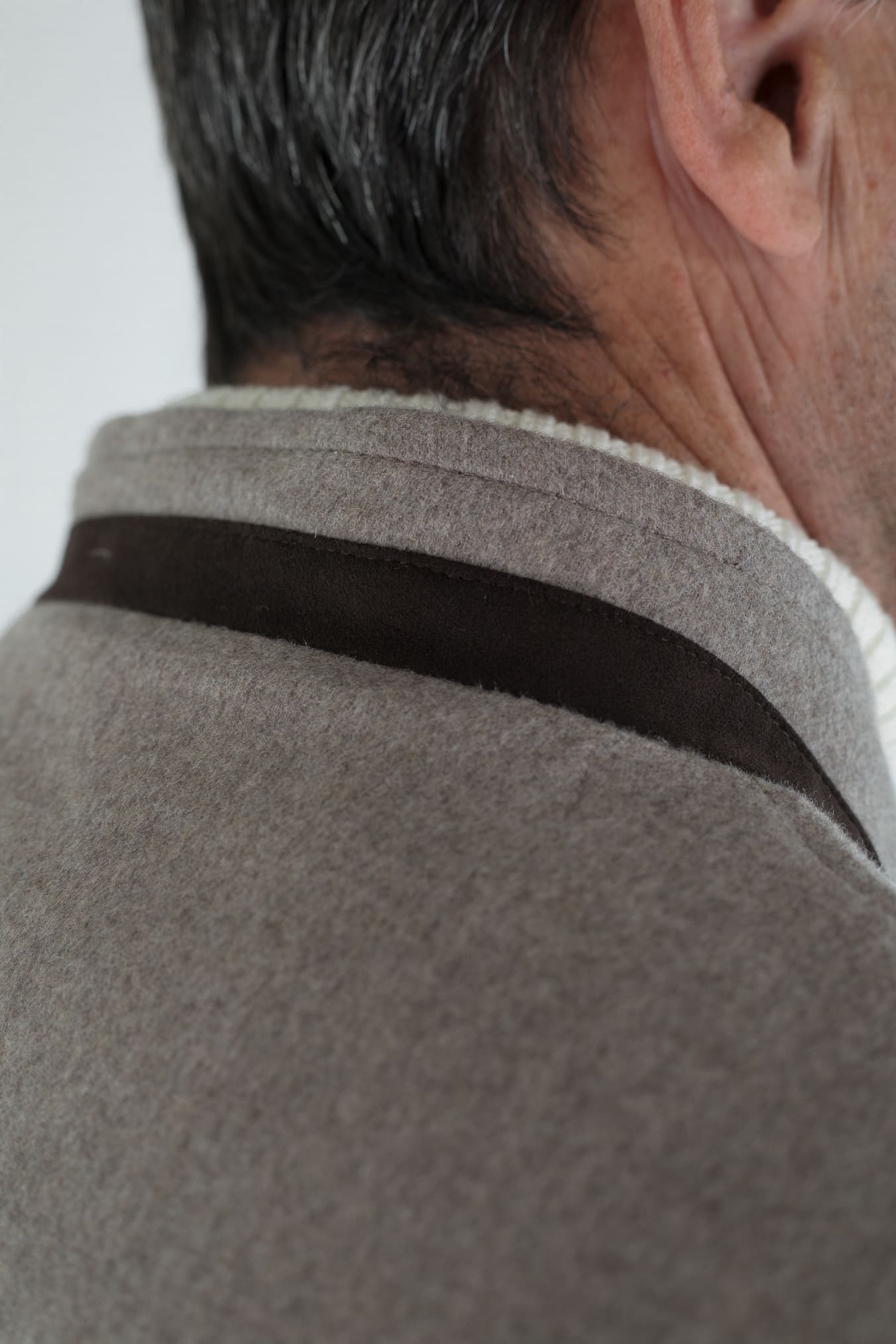 GUARINO Gilet Cashmere Loro Piana Beige