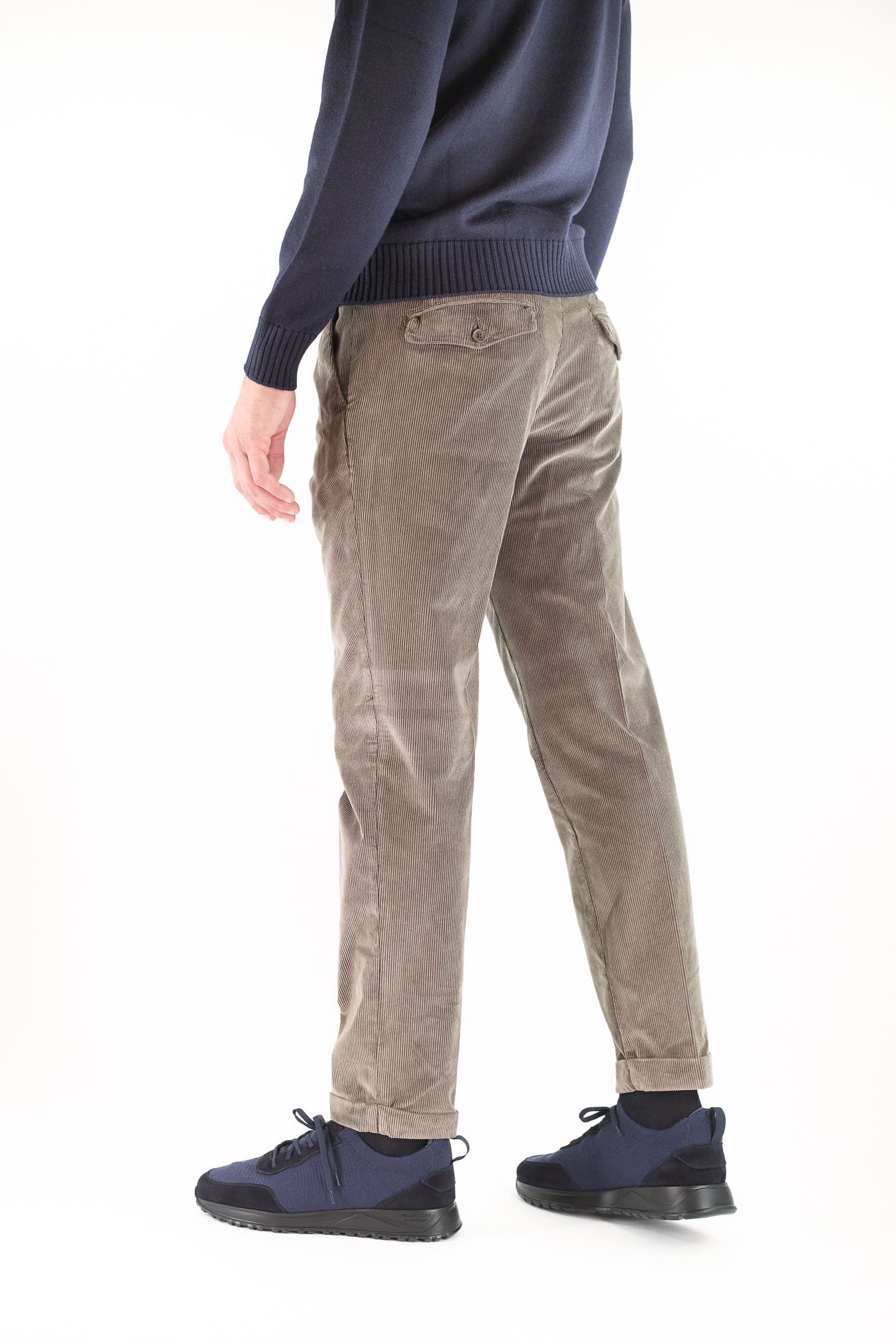 MYTHS Pantaloni Velluto Lavato Marrone