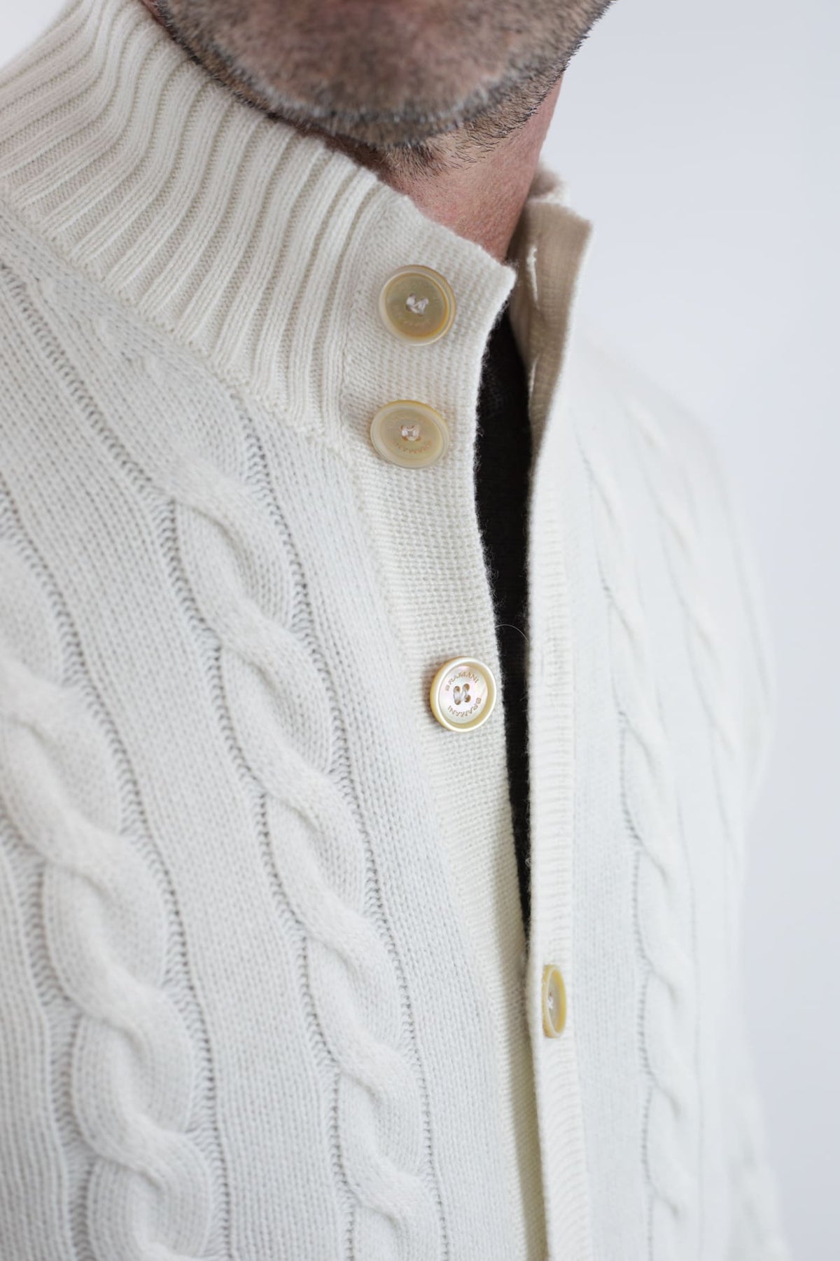 BRAMANI Cardigan a Trecce Cashmere Bianco