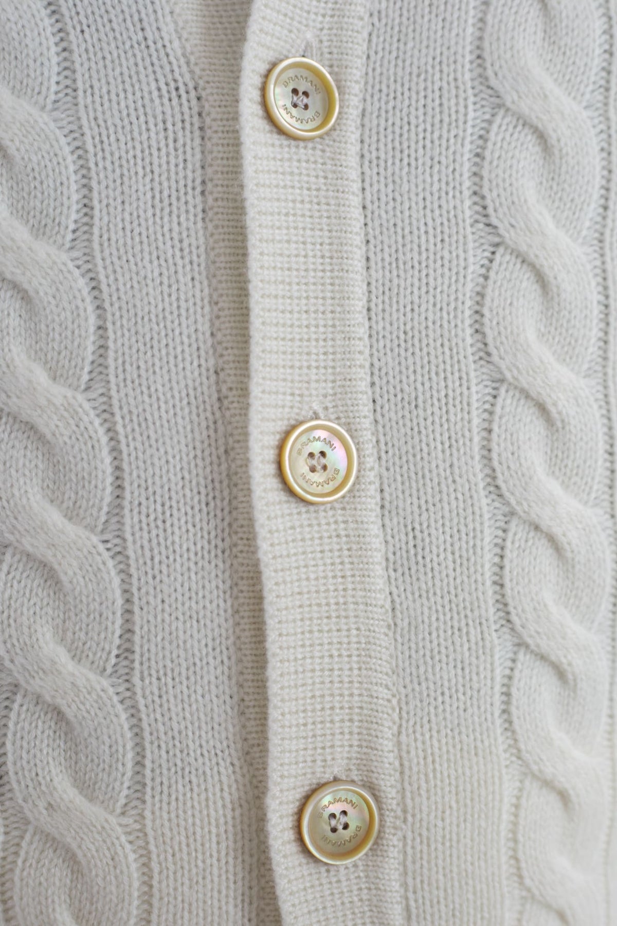 BRAMANI Cardigan a Trecce Cashmere Bianco