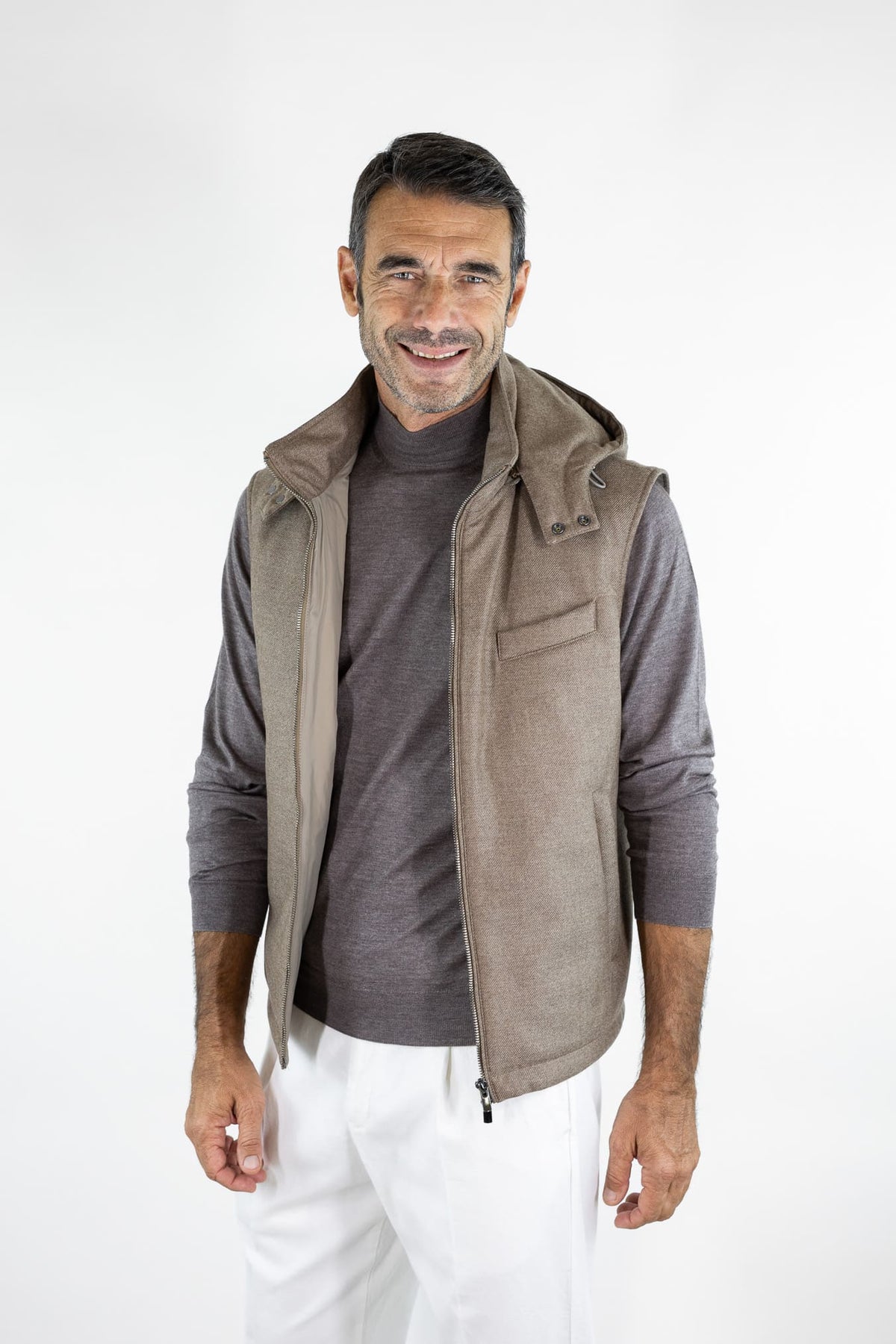 GUARINO Gilet Tessuto Loro Piana Storm System® Beige