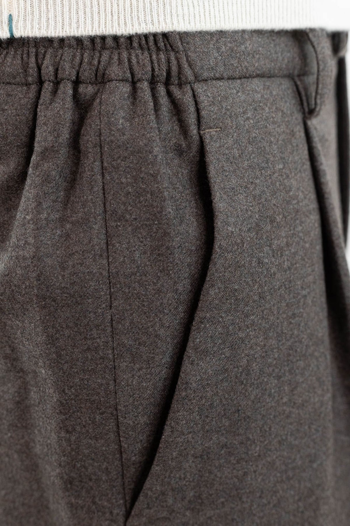 GUARINO Pantaloni Tessuto Jersely® Loro Piana Moro
