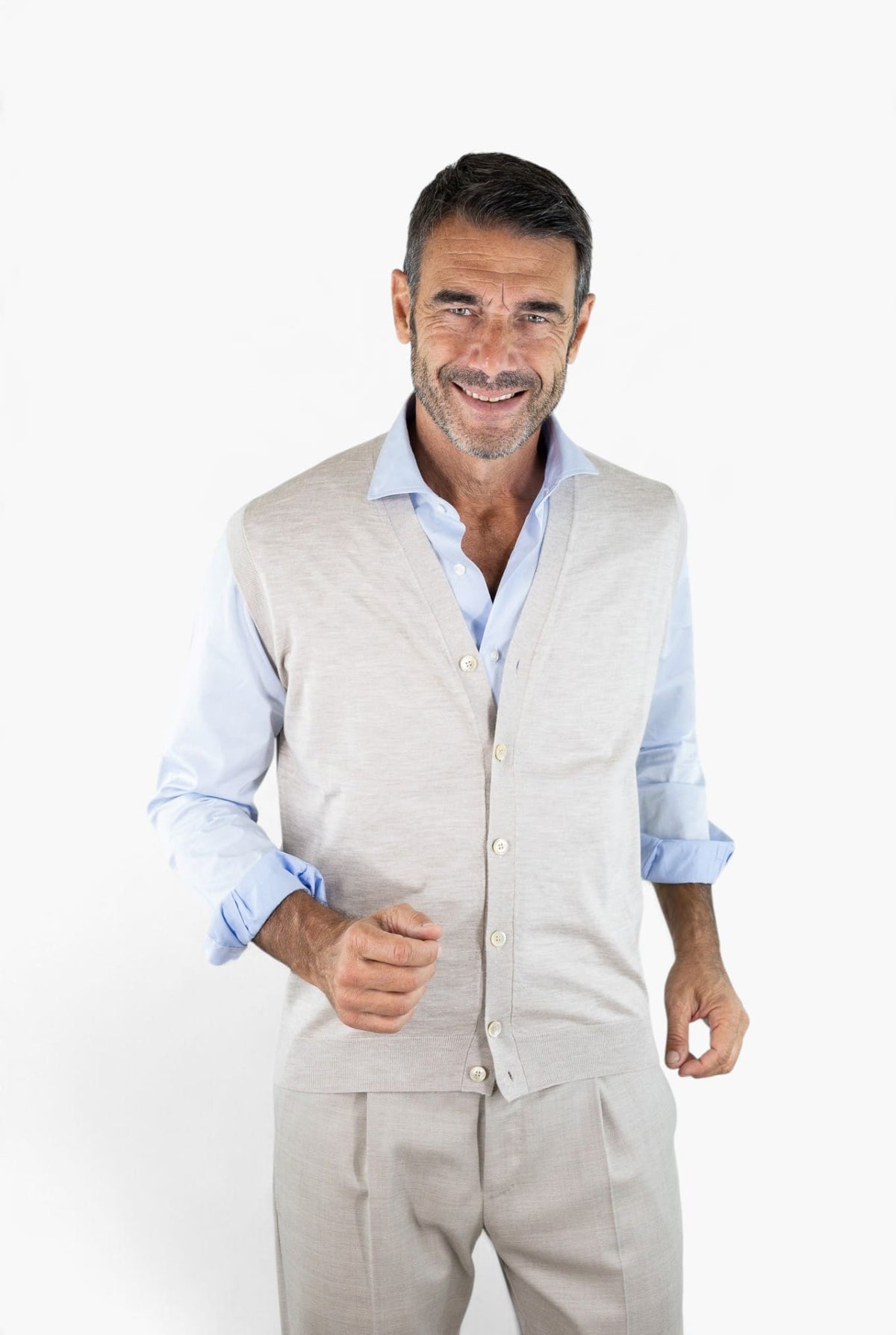 GUARINO Gilet Cashmere Bottoni Beige Chiaro