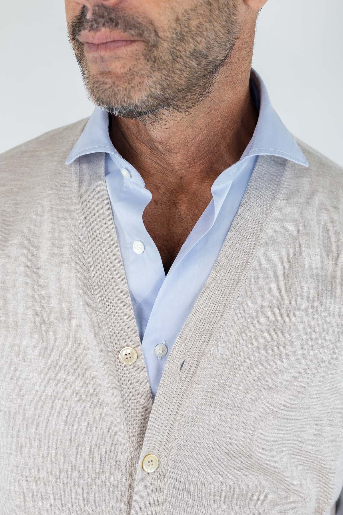 GUARINO Gilet Cashmere Bottoni Beige Chiaro