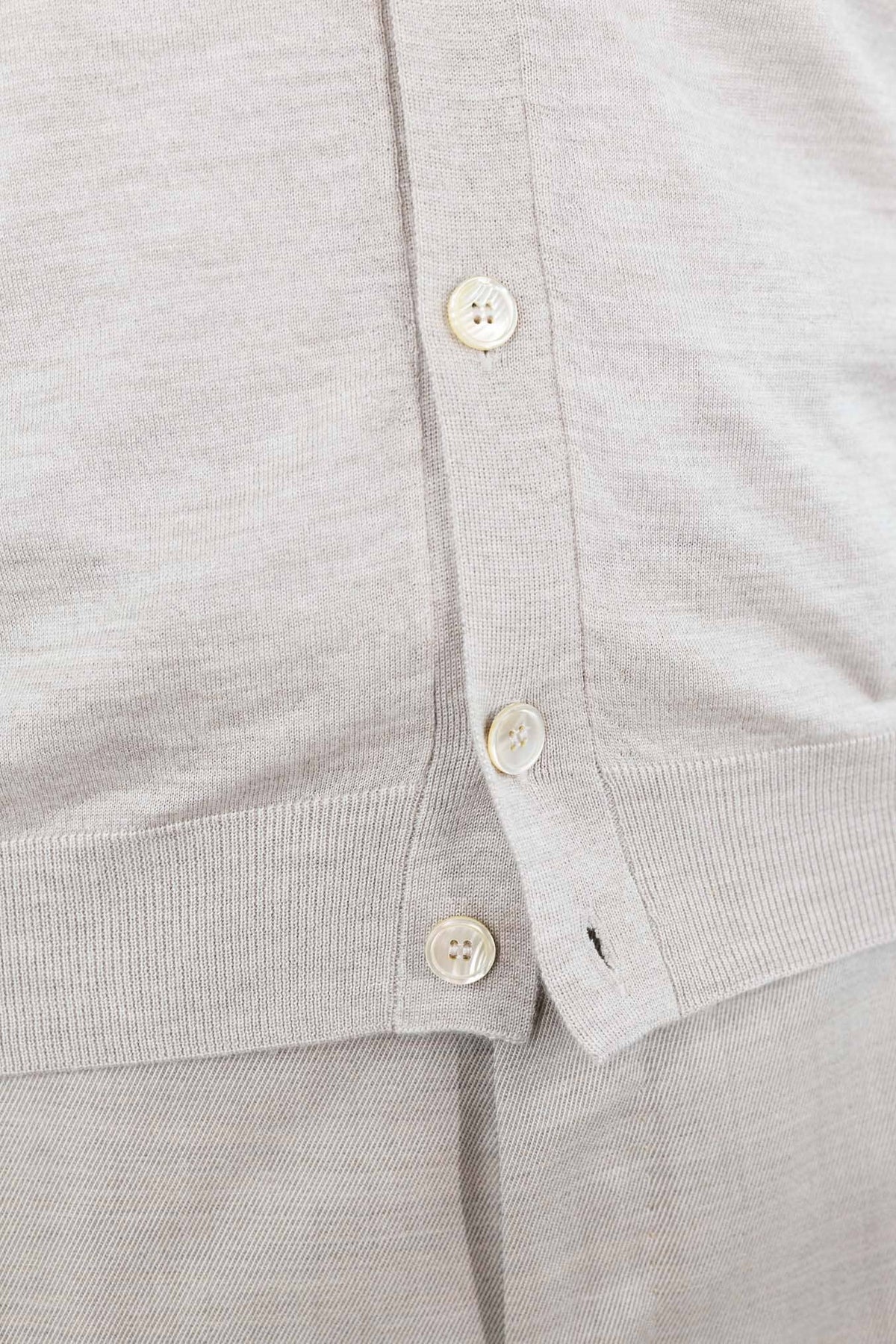 GUARINO Gilet Cashmere Bottoni Beige Chiaro