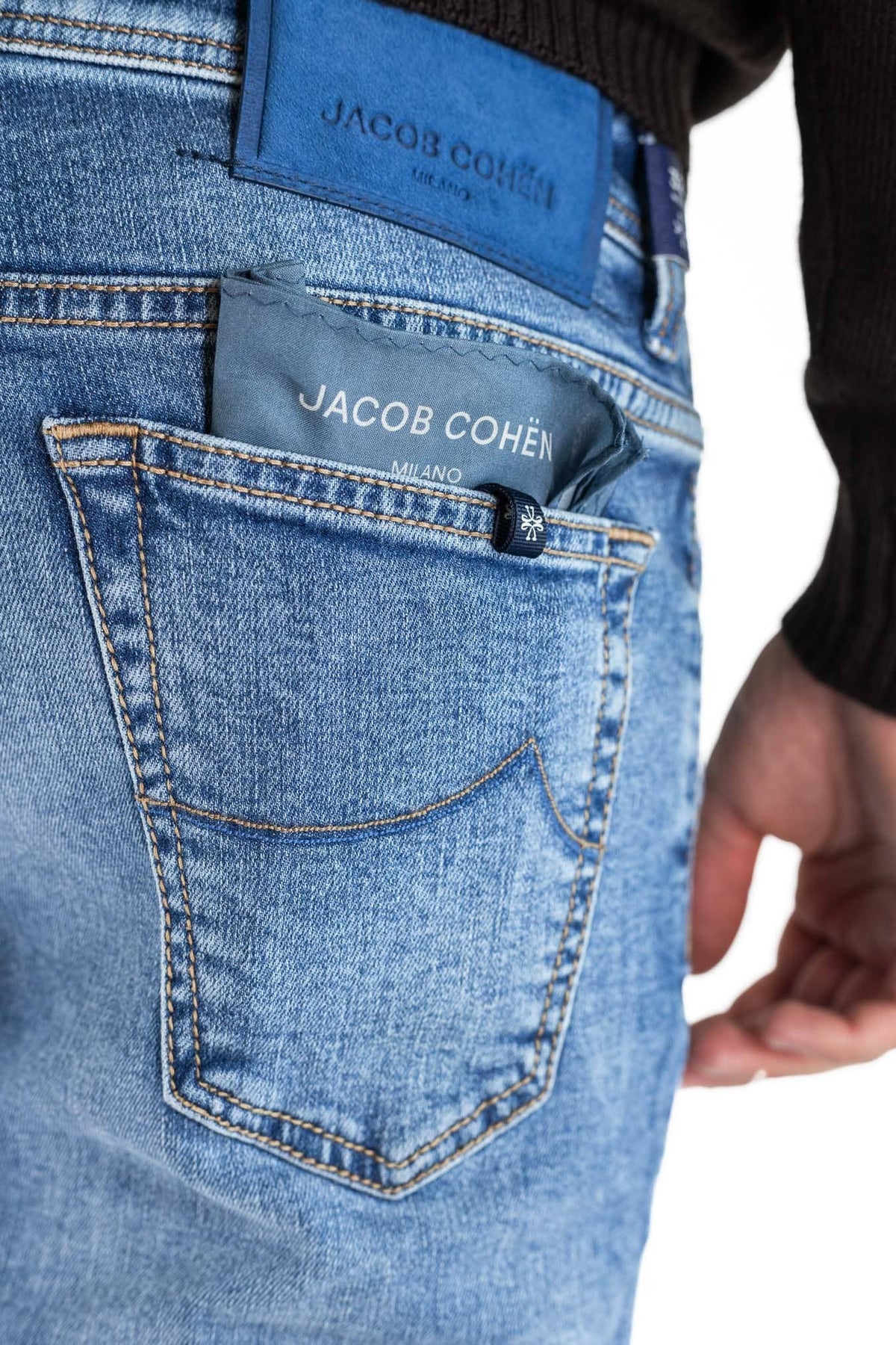 JACOB COHEN Jeans "Scott" Carrot Denim Chiaro
