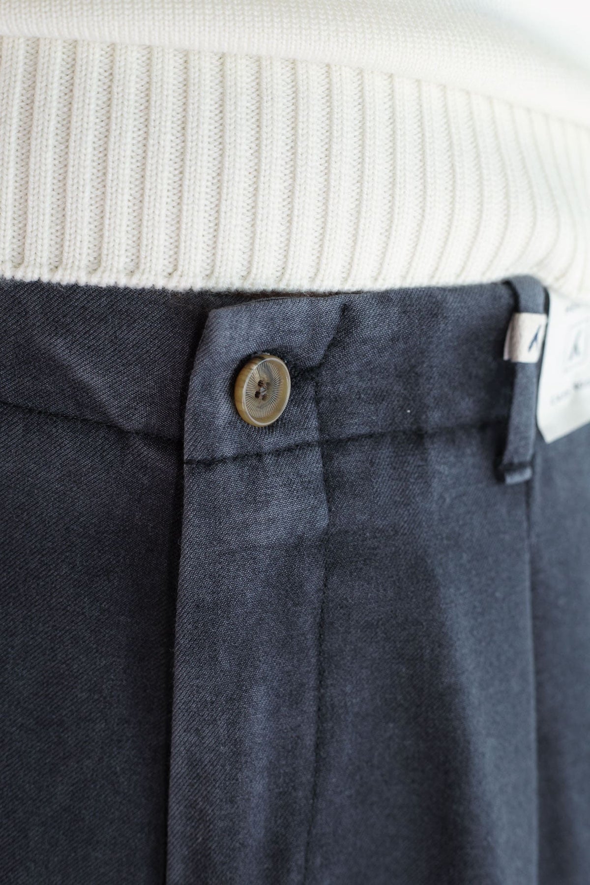 MYTHS Pantaloni Lana Washed Blu Scuro