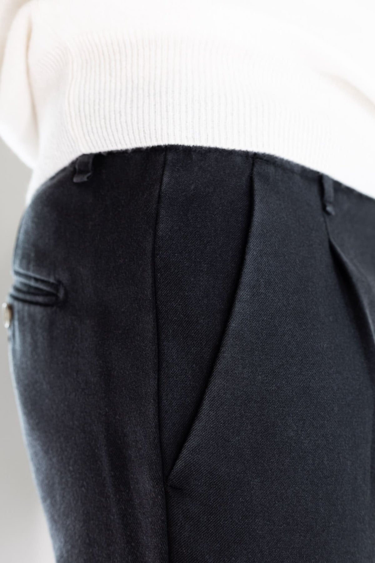 MYTHS Pantaloni Lana Washed Nero