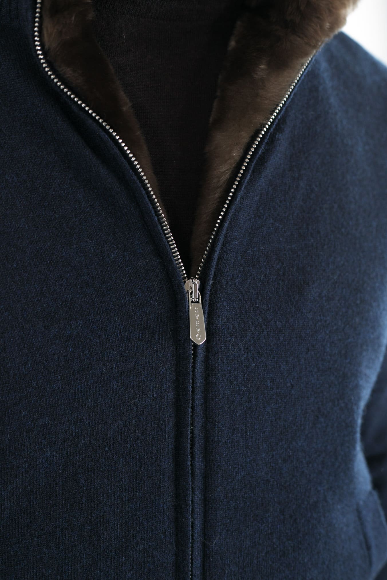 SVEVO PARMA Bomber Maglia Cashmere Castorino Blu