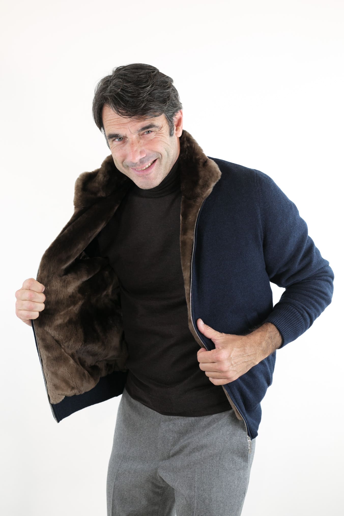SVEVO PARMA Bomber Maglia Cashmere Castorino Blu