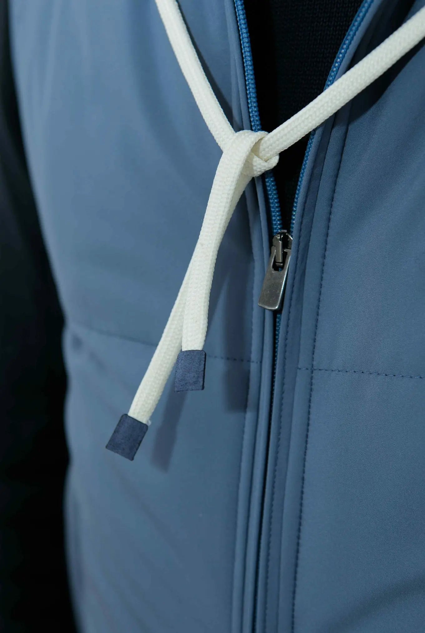 Gilet con Cappuccio Azzurro - Guarino Store