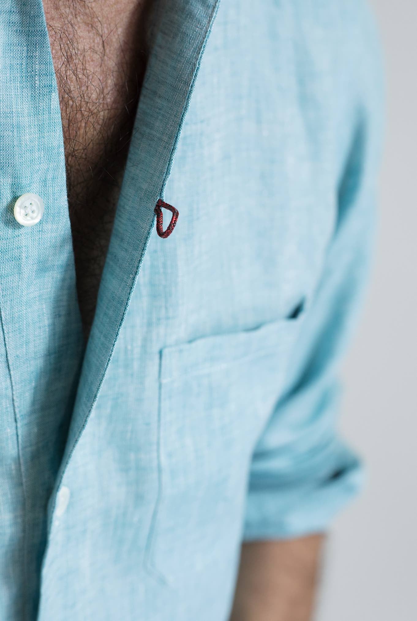 SEASE ML Fish Tail Linen Poweder Blue Shirt