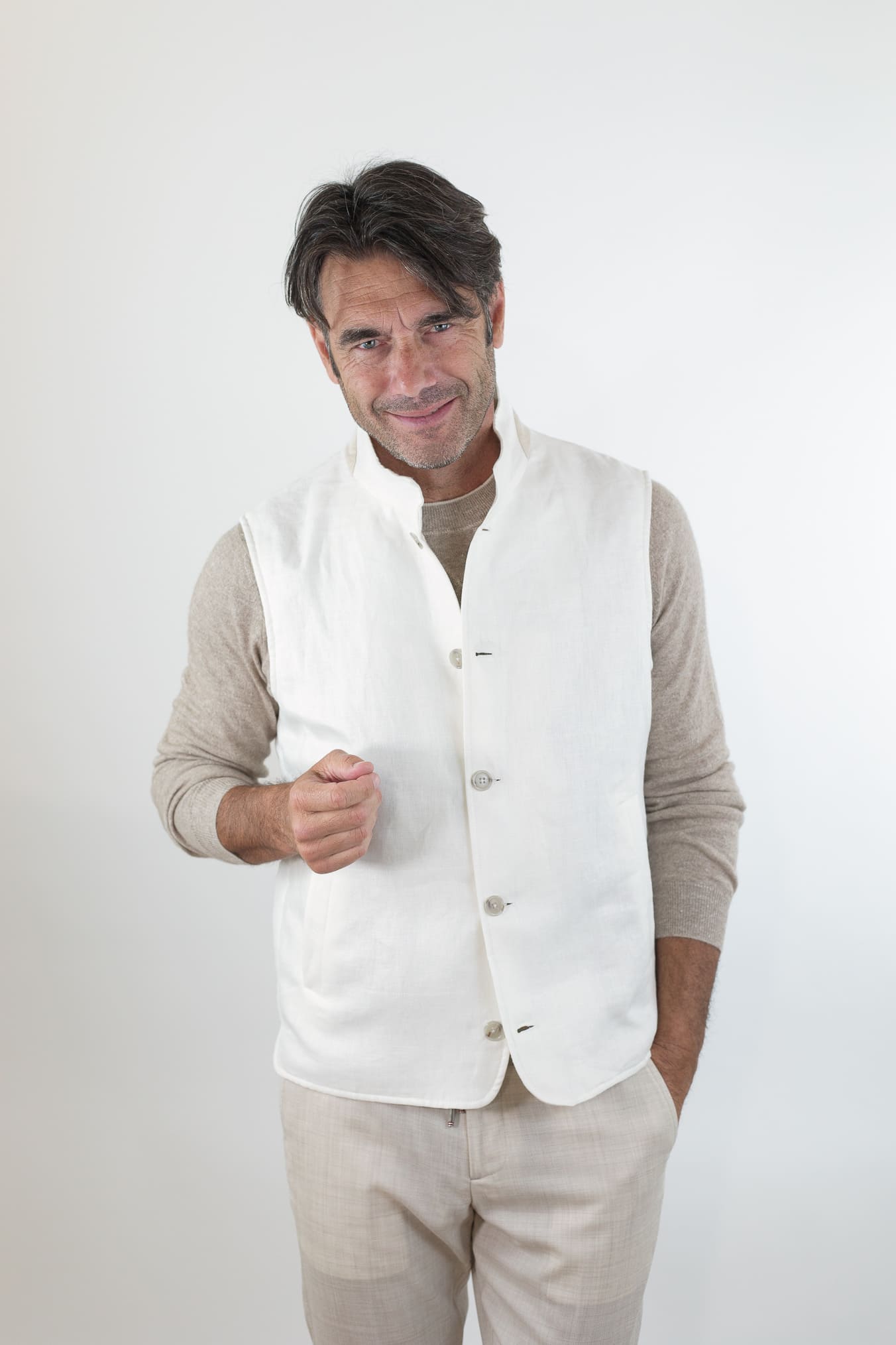 BARBA Gilet in Lino Bianco