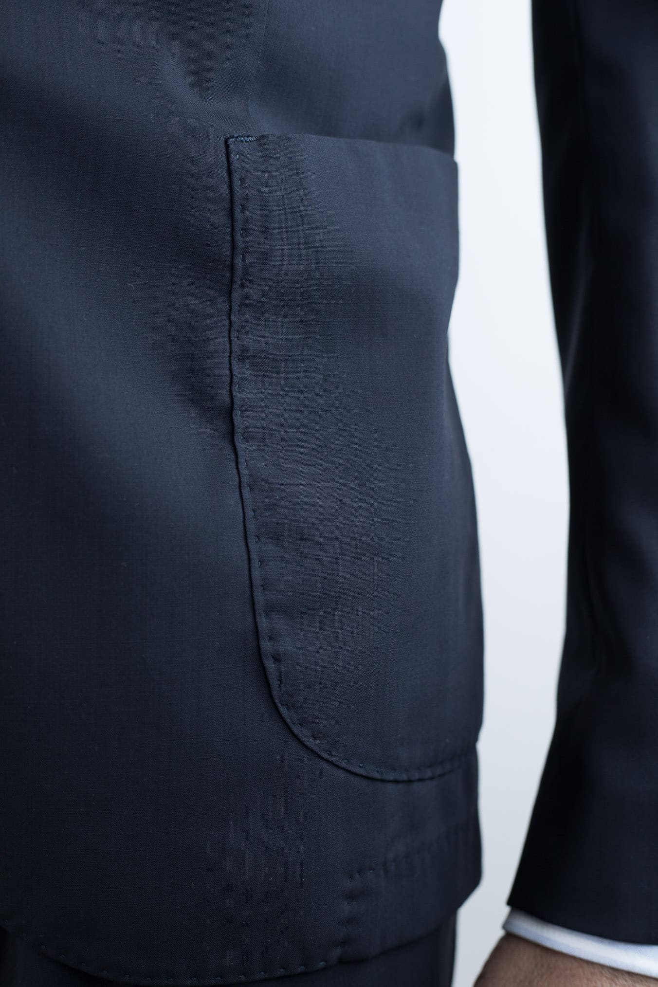 DRUMOHR Abito Fresco Lana Superlight Blu Scuro