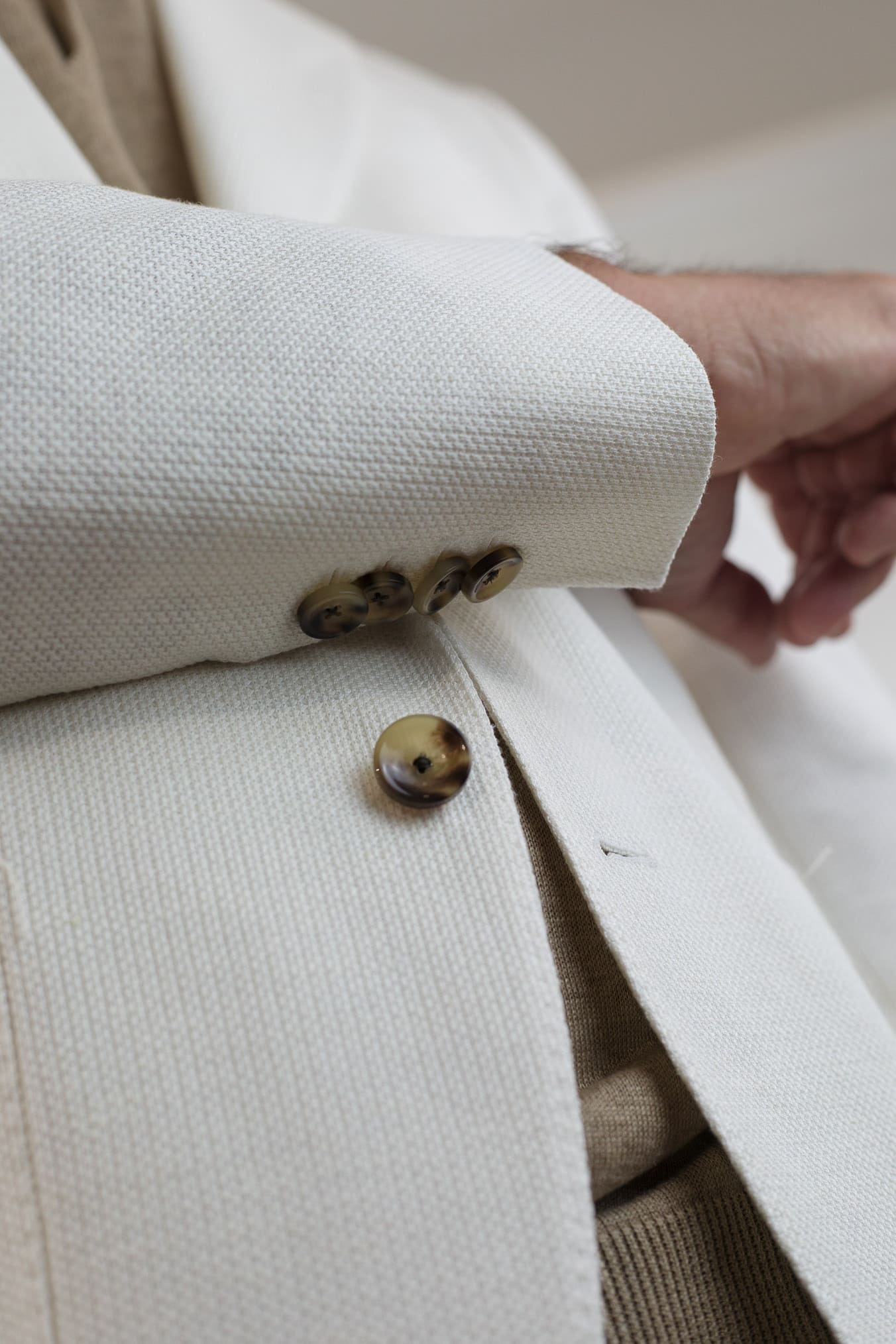 GUARINO Honeycomb Jacket White Cotton