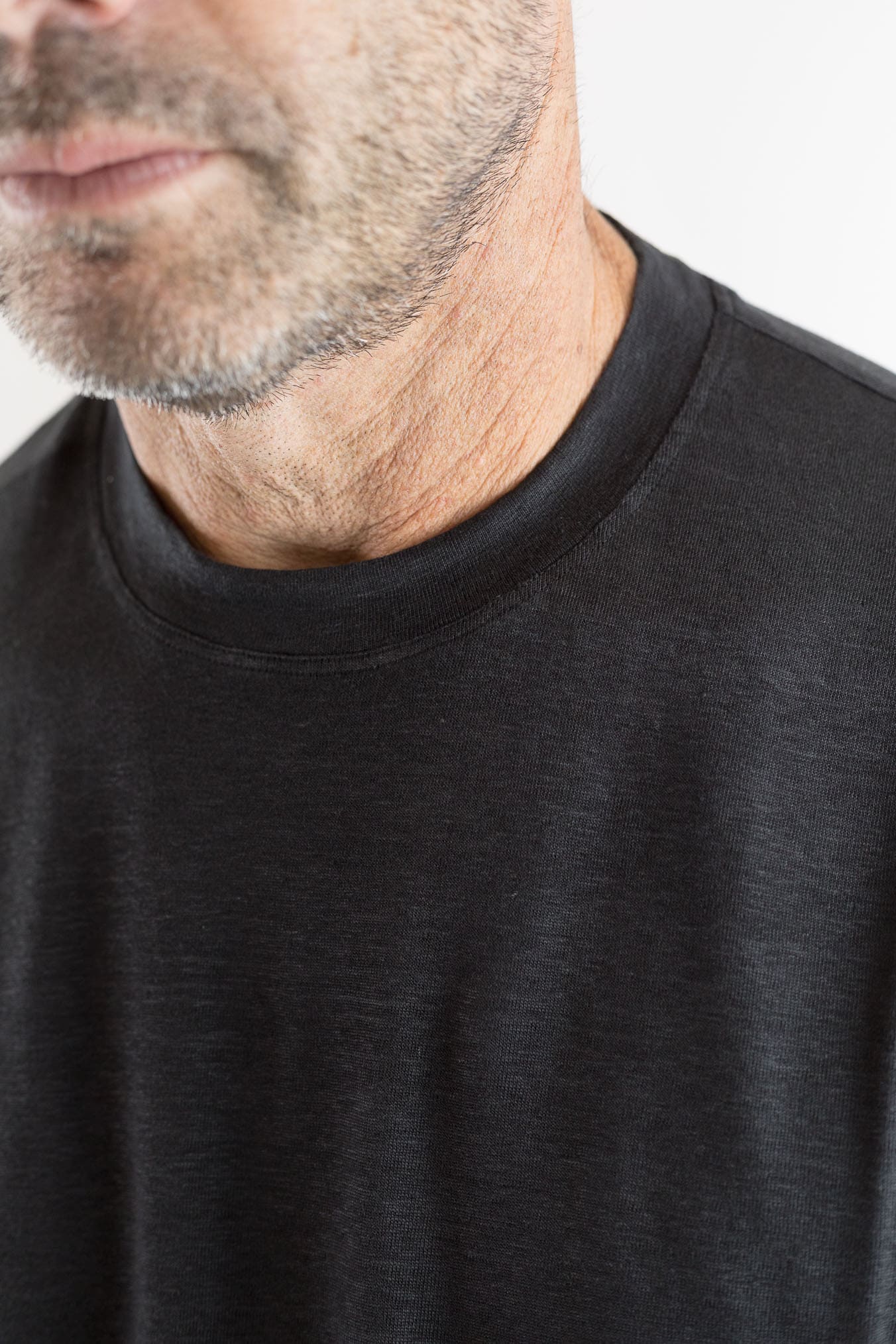 GUARINO T-Shirt Jersey Lino Nero