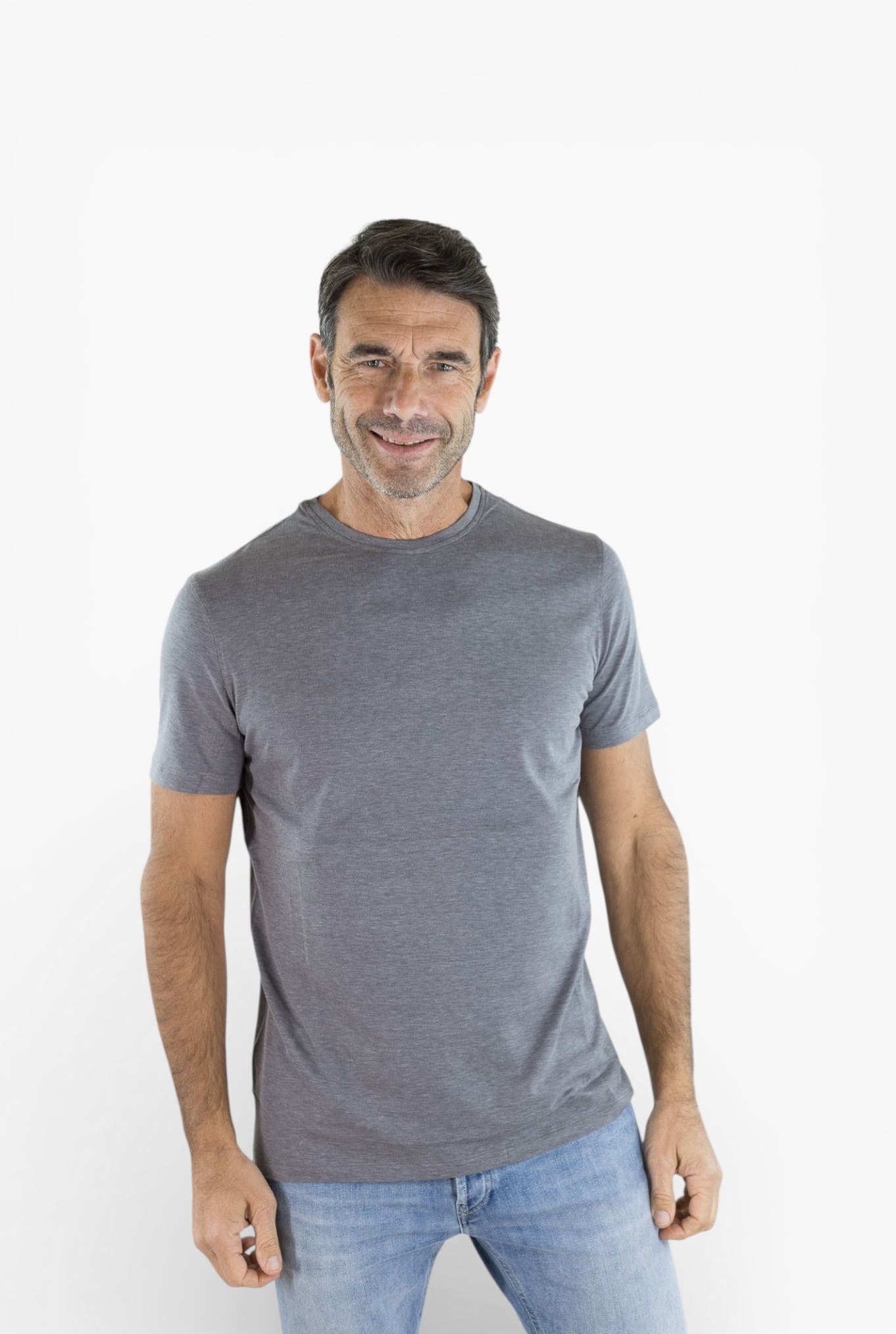 ISAIA T-Shirt Seta e Cotone Grigio