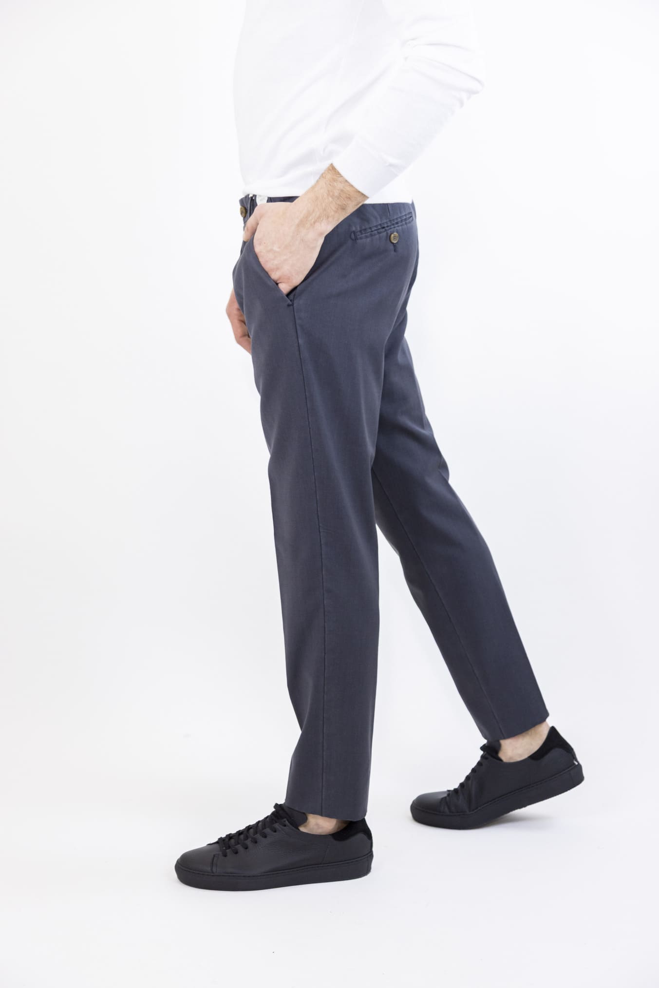 MYTHS Pantaloni Fresco Lana con Pinces Nero