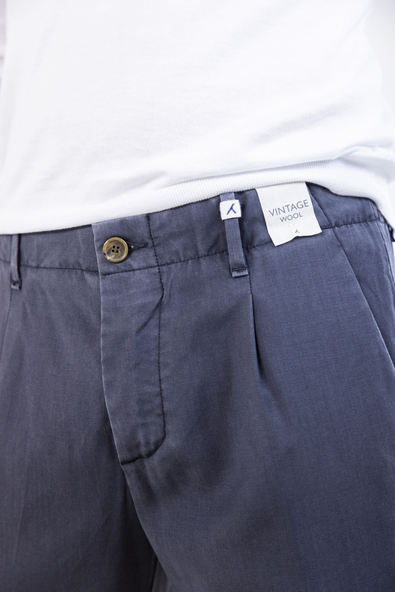 MYTHS Pantaloni Fresco Lana con Pinces Nero