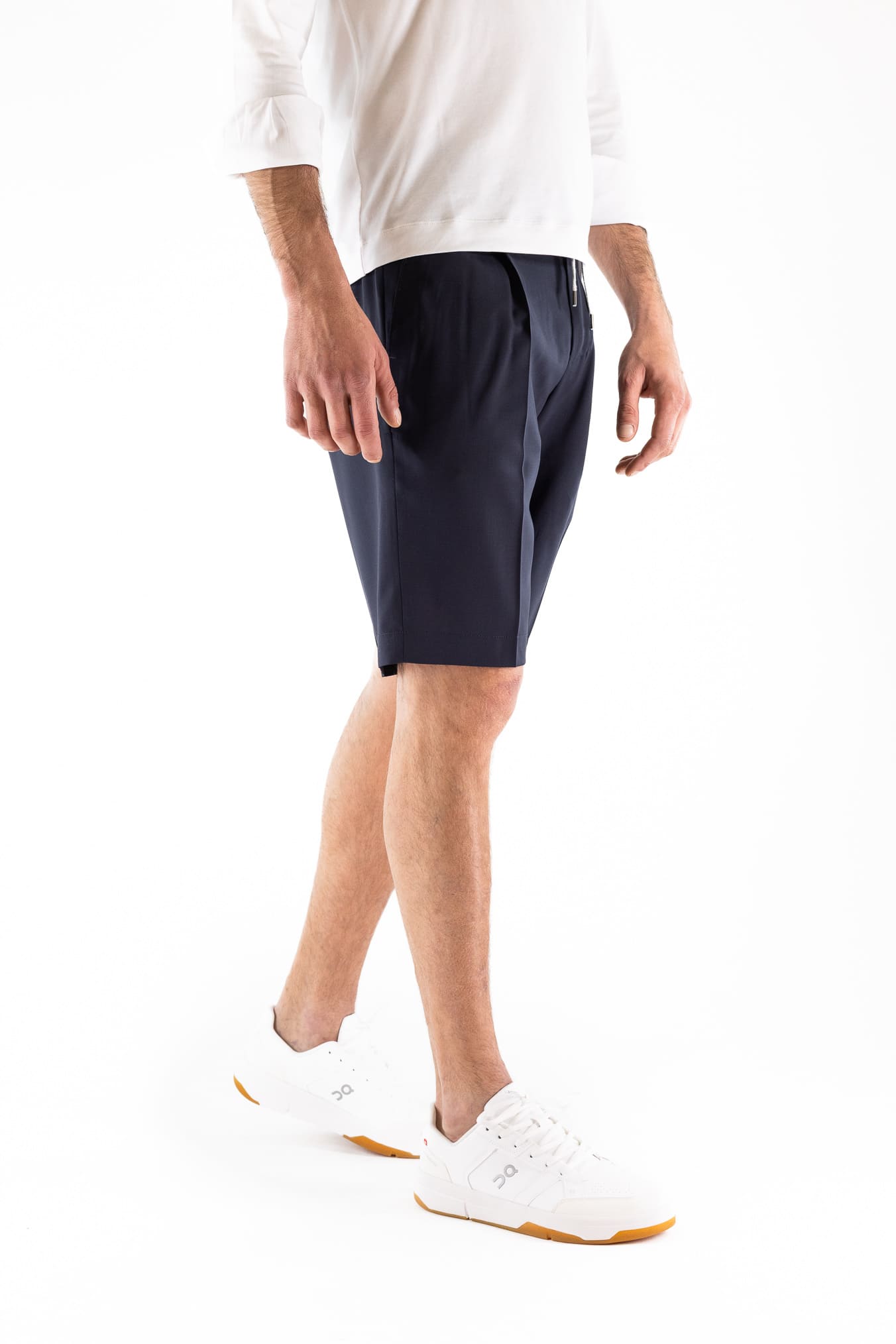 PT Bermuda Fresco Lana Superlight Blu Scuro